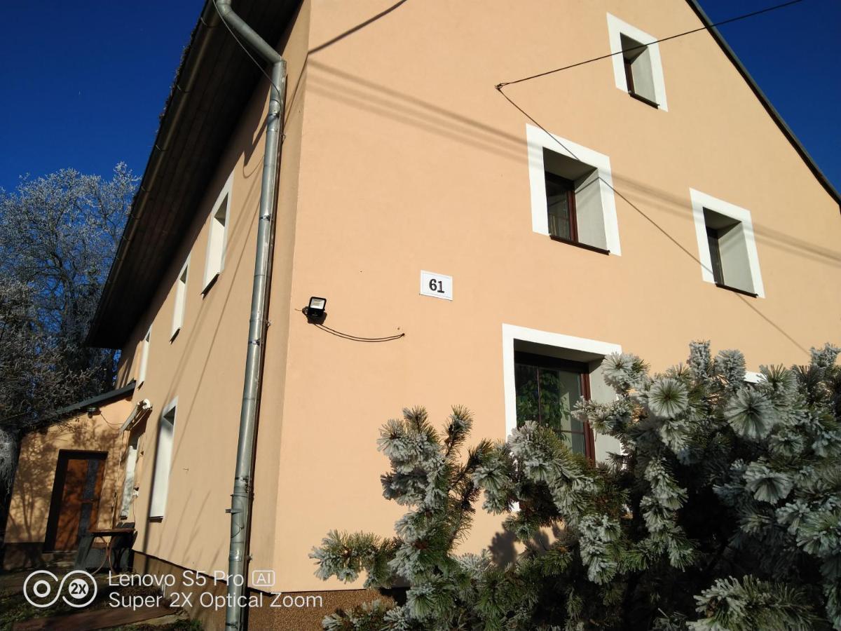 Wellness Apartman Beavital Dolany  Εξωτερικό φωτογραφία
